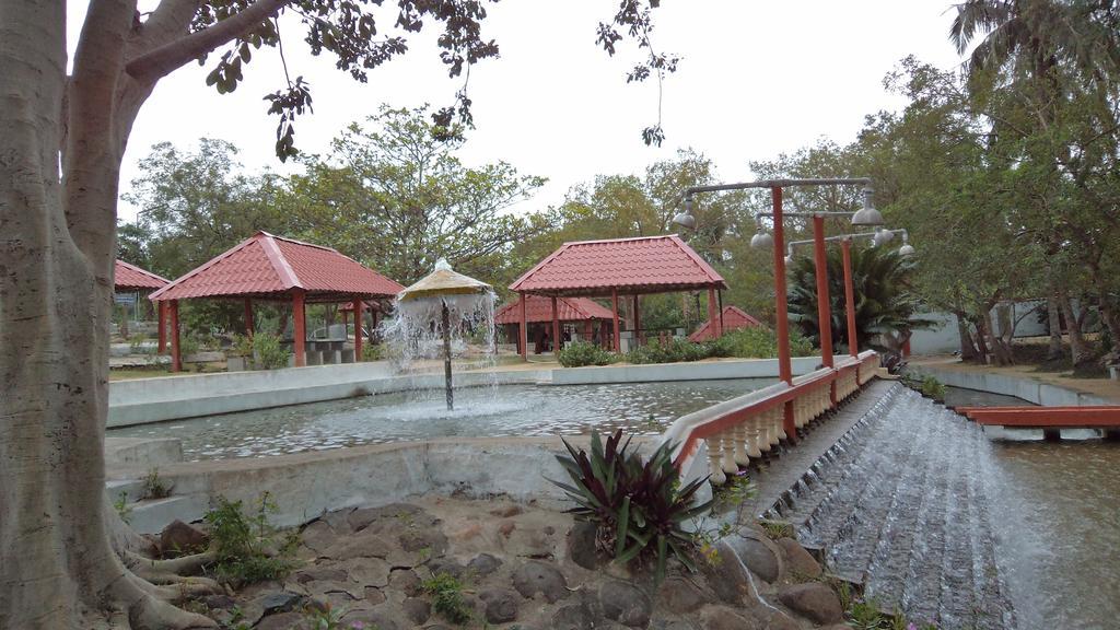 Kishkinda Heritage Resort Hampi Extérieur photo