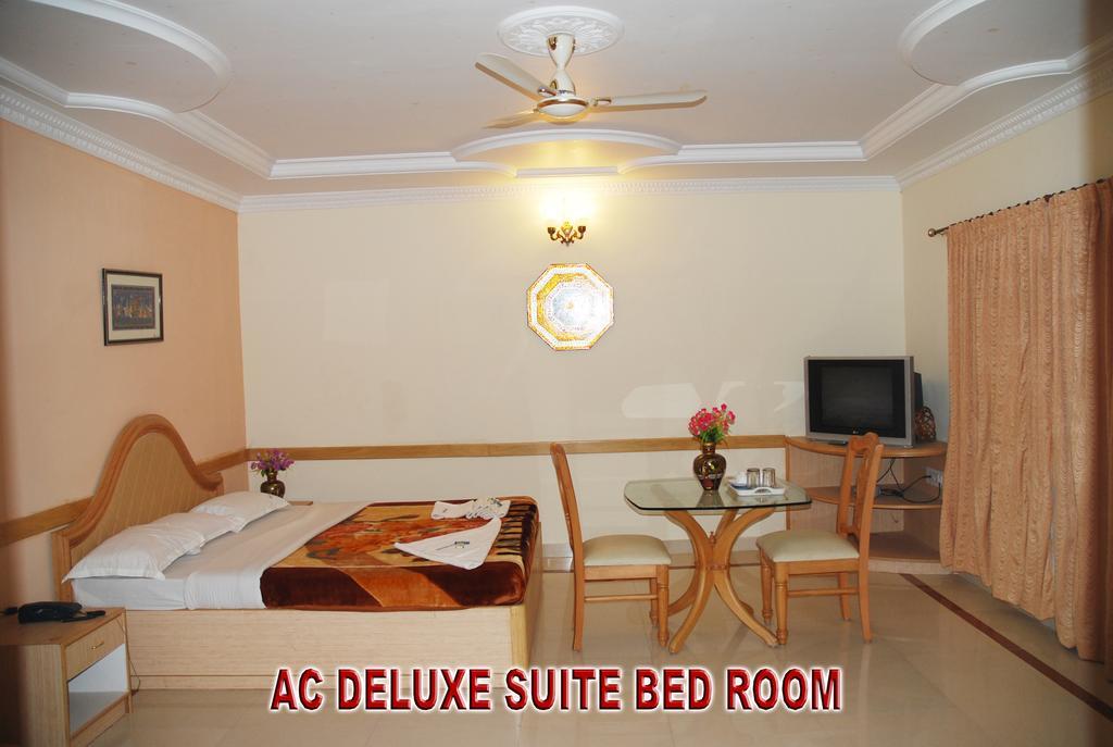 Kishkinda Heritage Resort Hampi Extérieur photo