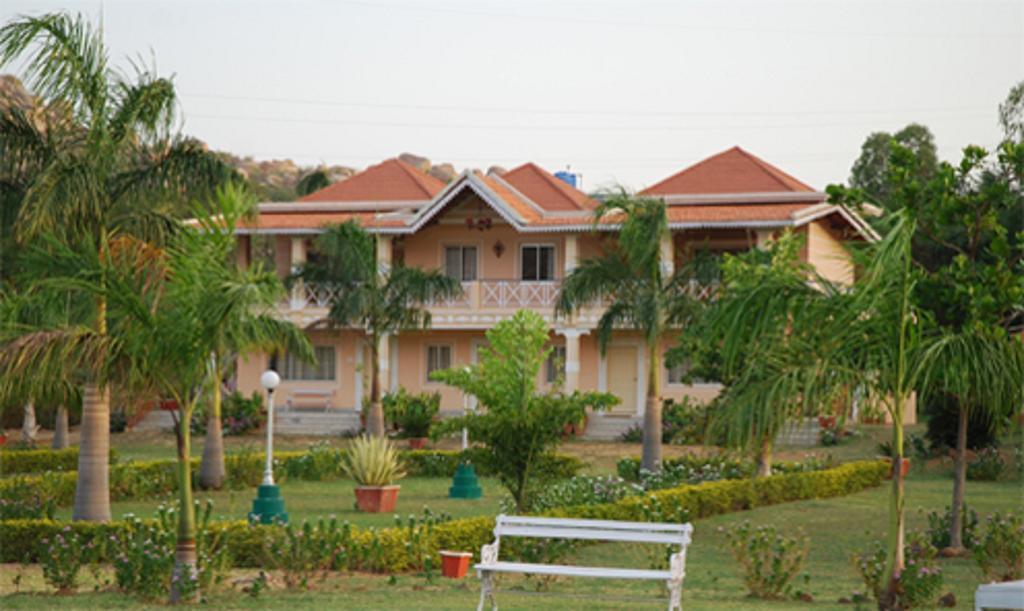 Kishkinda Heritage Resort Hampi Extérieur photo