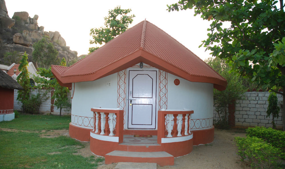 Kishkinda Heritage Resort Hampi Extérieur photo